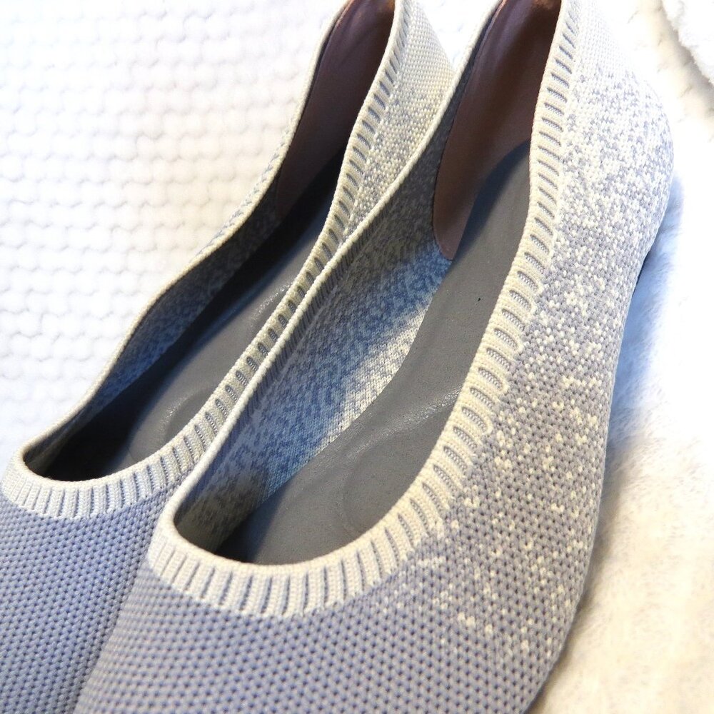 Michelle Woo Grey/White woven cushion sole flats